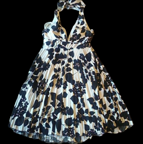 C1 XOXO Flirty Dress - Picture 3 of 4